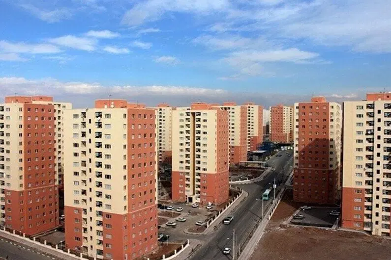 زمین مسکونی ، مهرگان، بلوک ۷ ، ۲۷۳_۵ متر دونبش