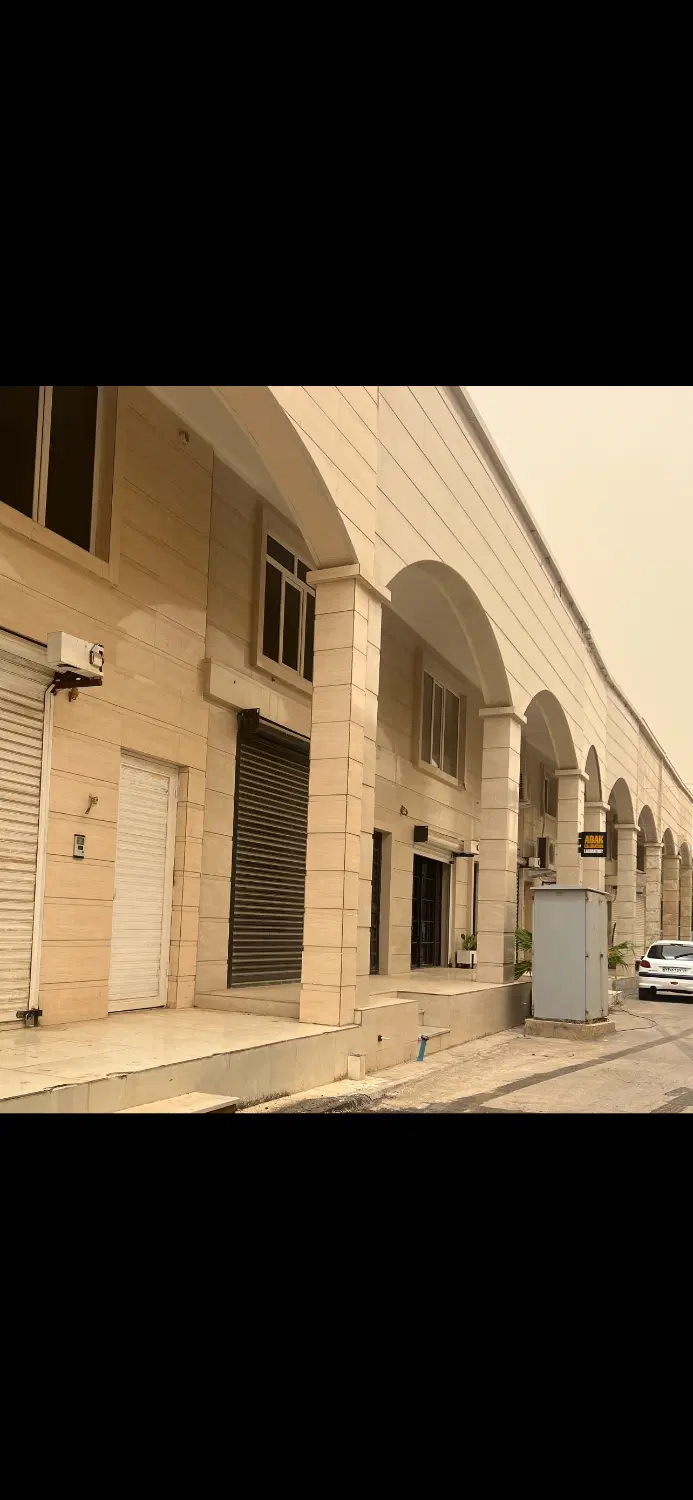 اجاره واحد تجاری زیر قیمت