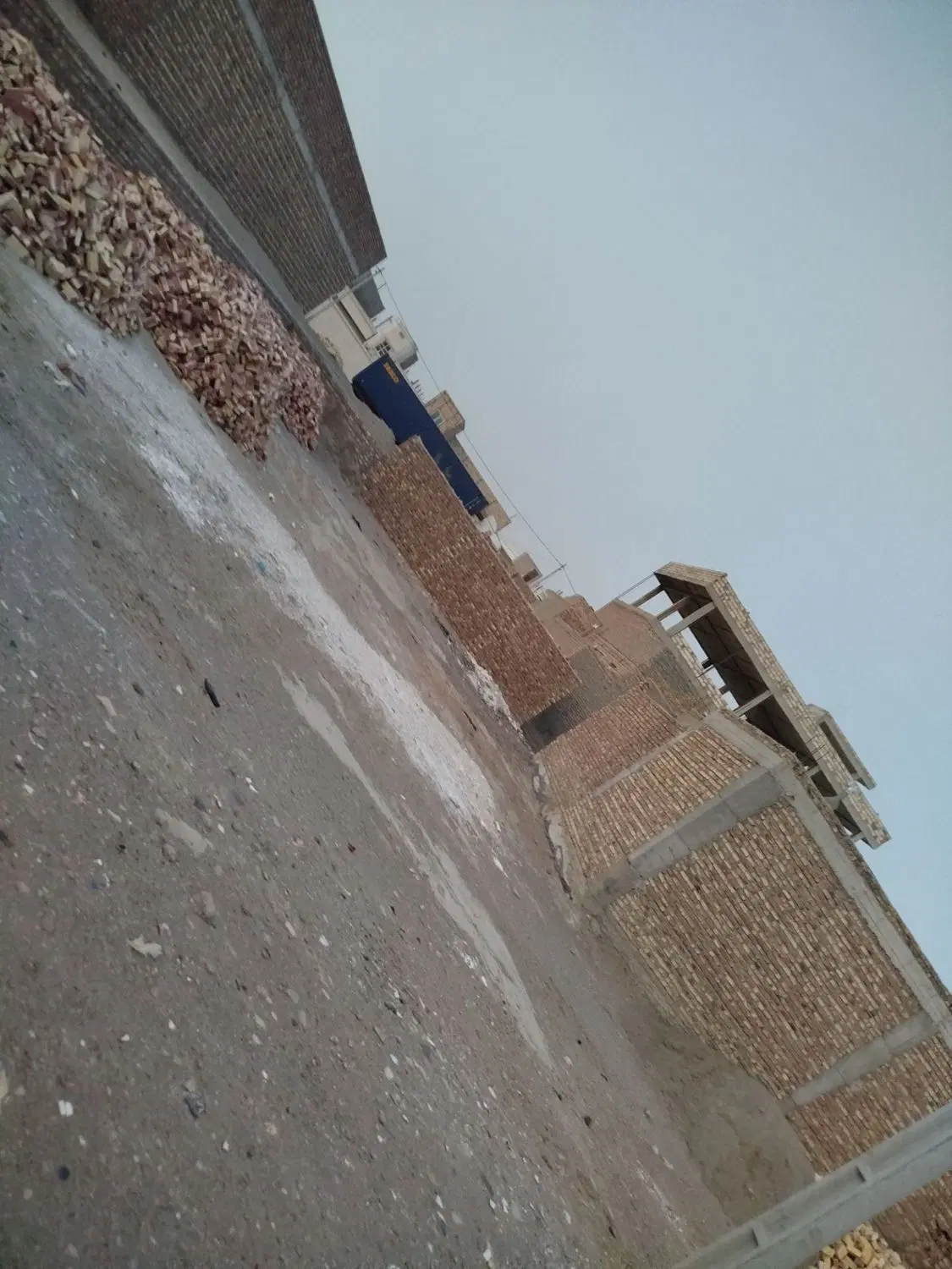 زمین خیابان شهدا