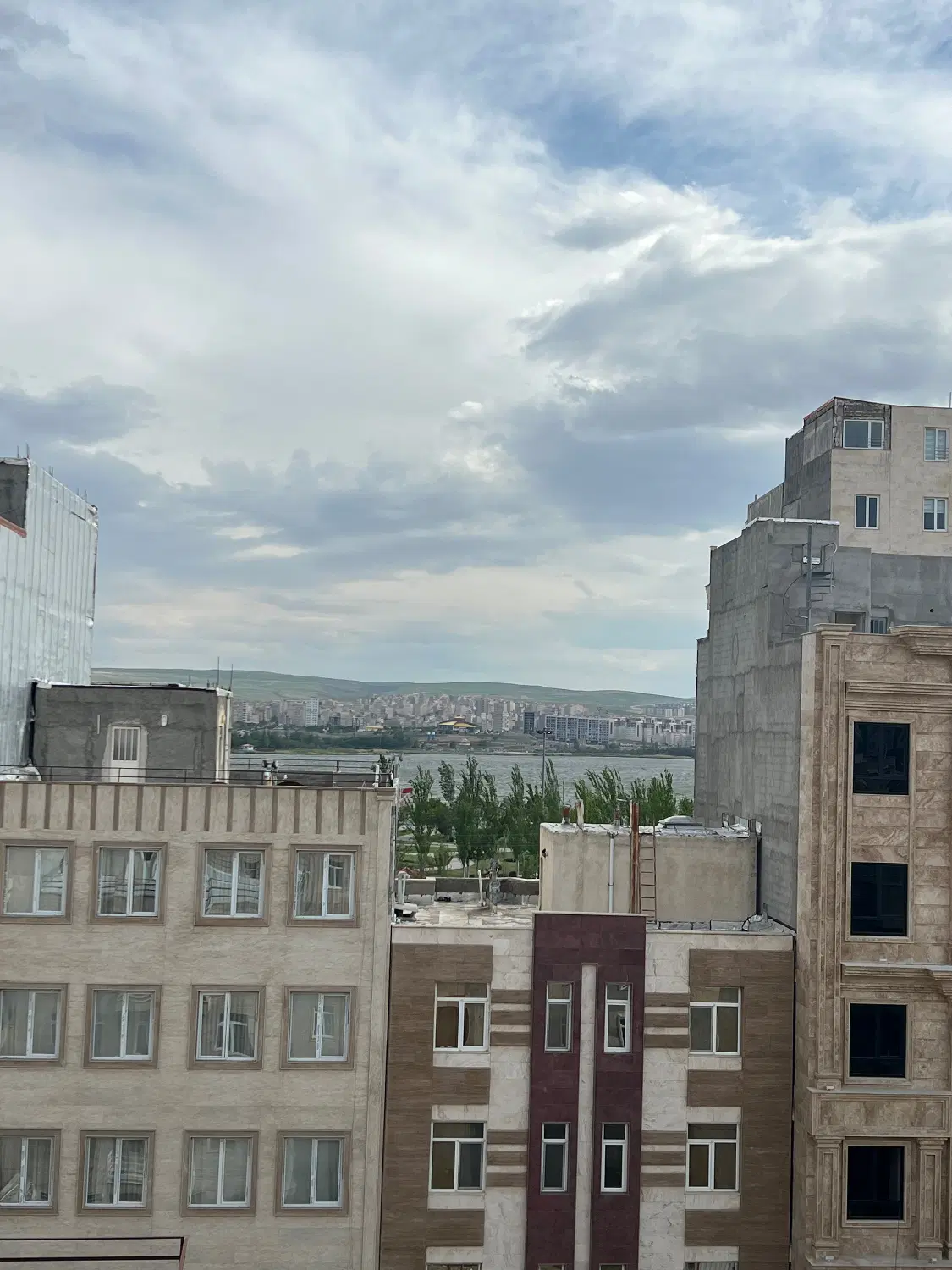 فروش واحد عطایی