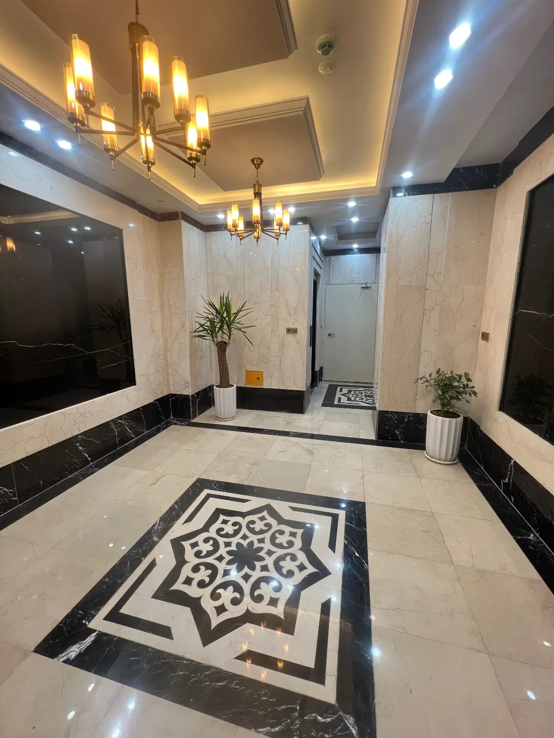 فروش اپارتمان اداری و مسکونی