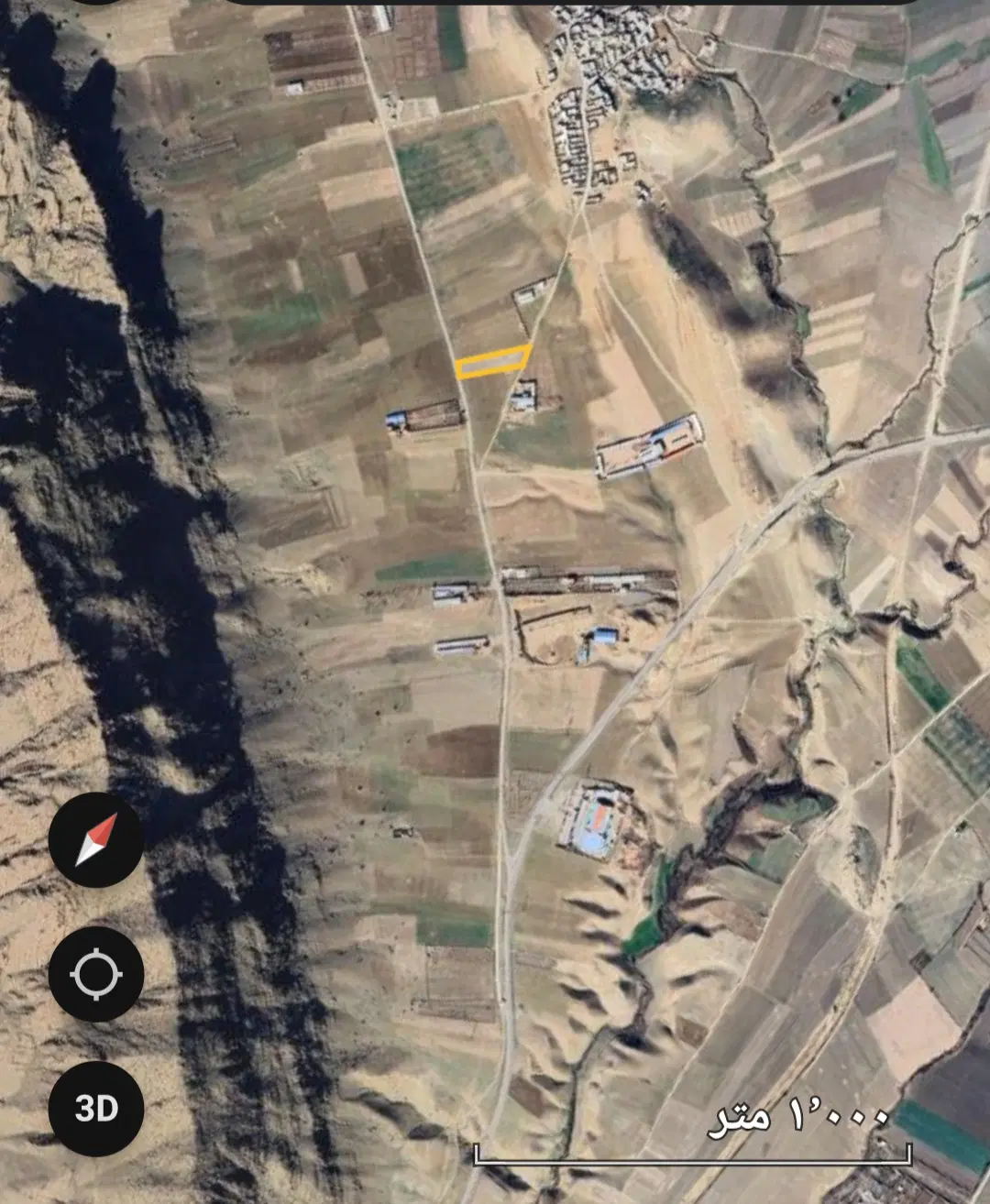 زمین گلخانه ده پیر