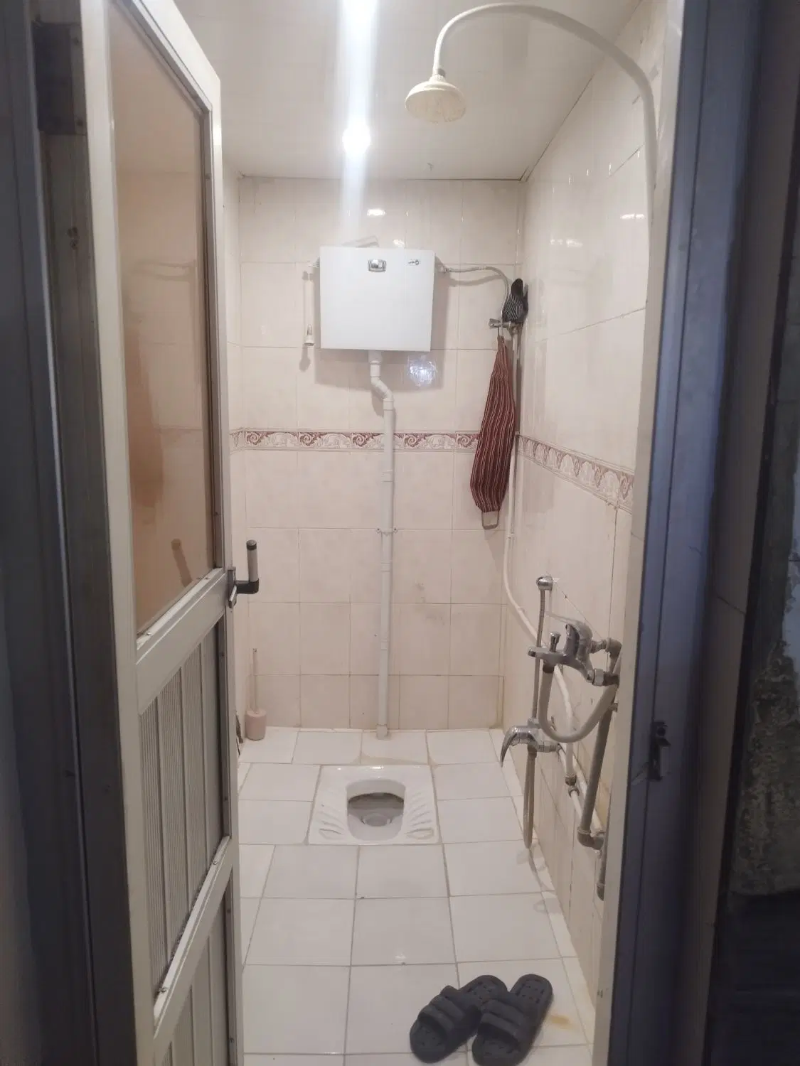 رهن و اجاره یه باب مغازه با تمامی امکانات