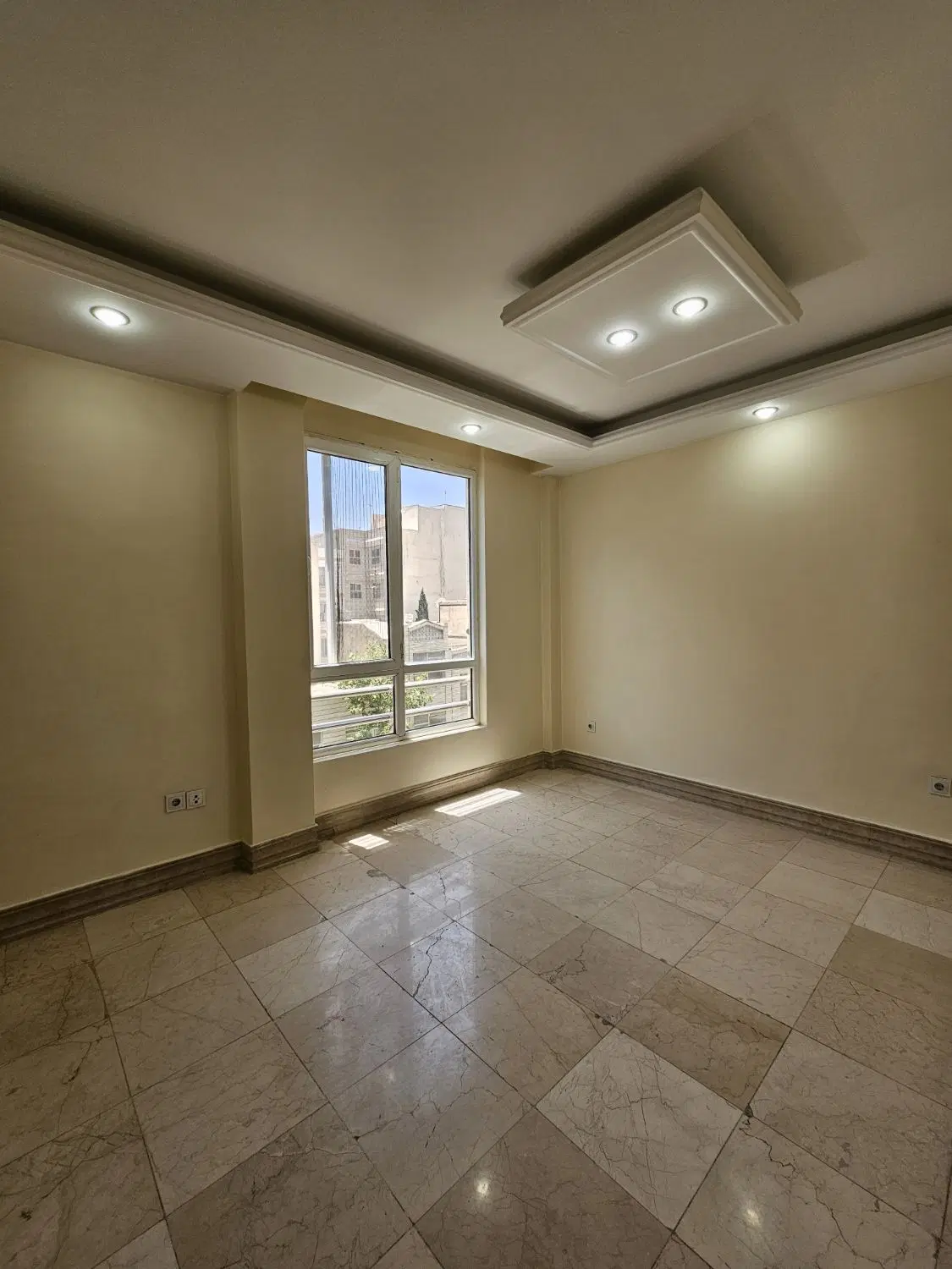 64 متر _ 2 خواب _ فول امکانات