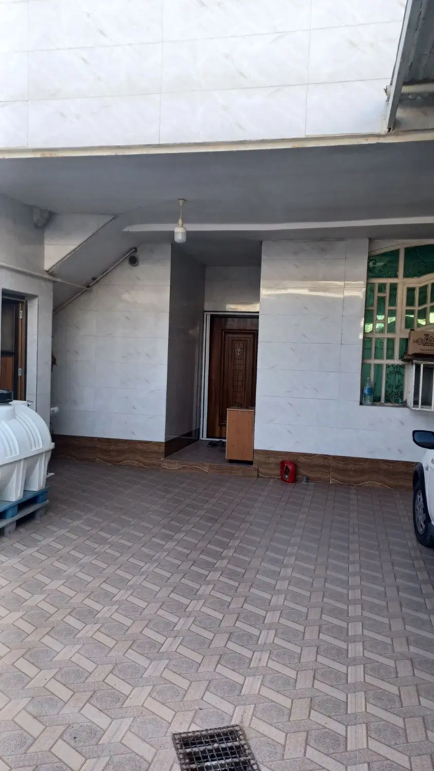 خانه ویلایی واقع درکوی آزادگان خ شجاعت شرقی