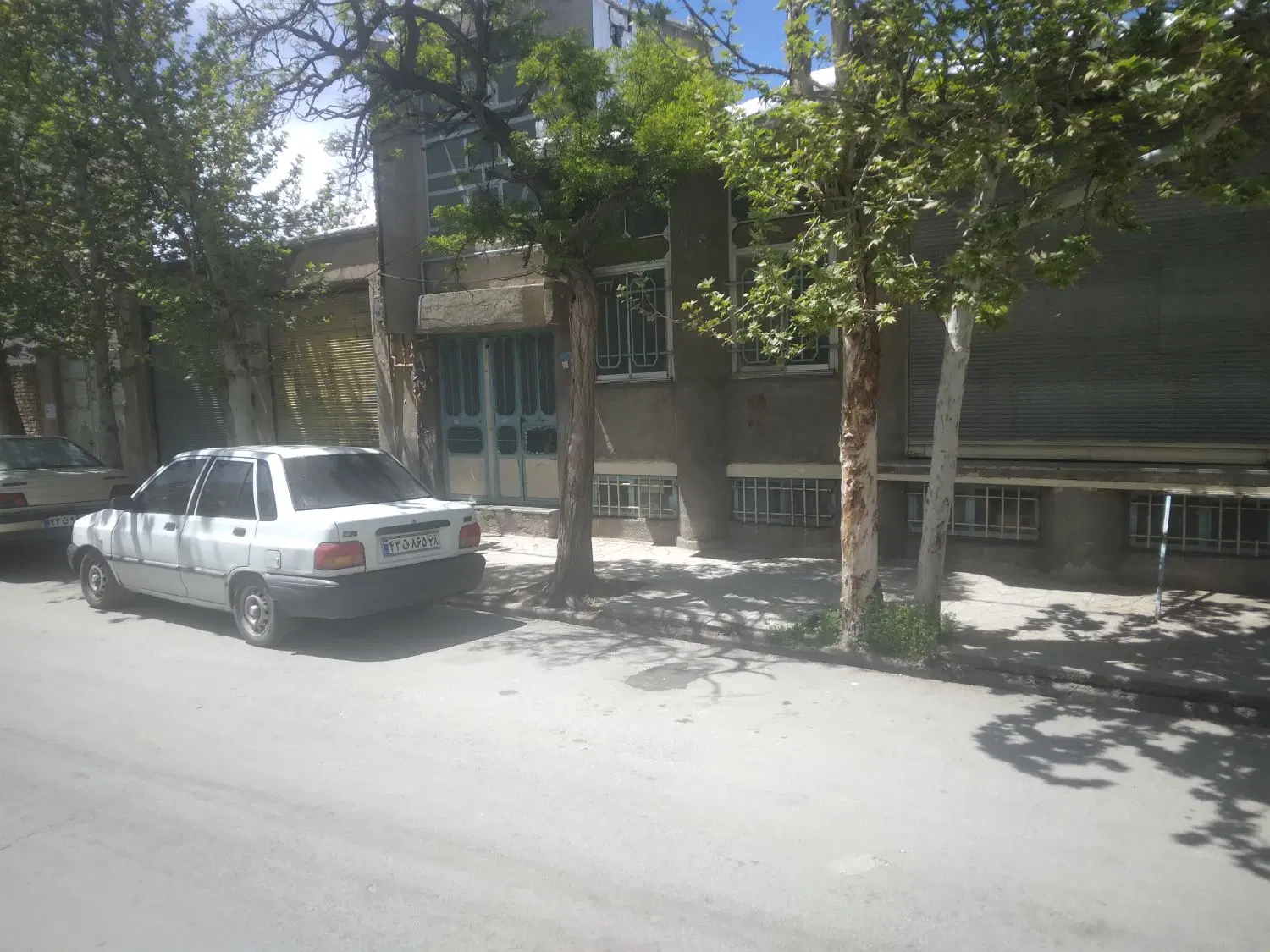 خانه ویلایی برای اجاره بر خیابان پاسداران اسداباد