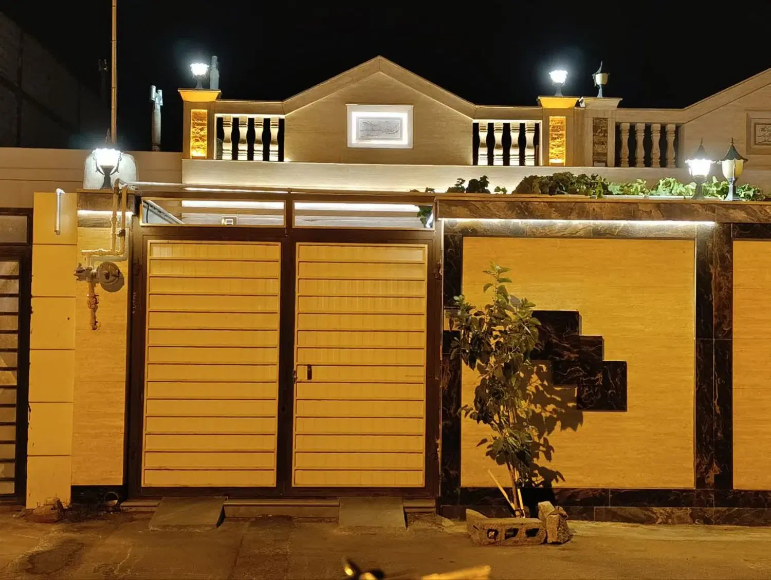 خانه ویلایی حاجی آباد