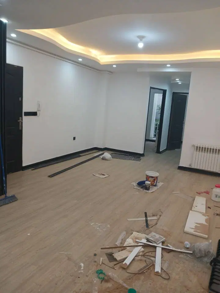 فروش آپارتمان سندار طبقه اول هشت دی