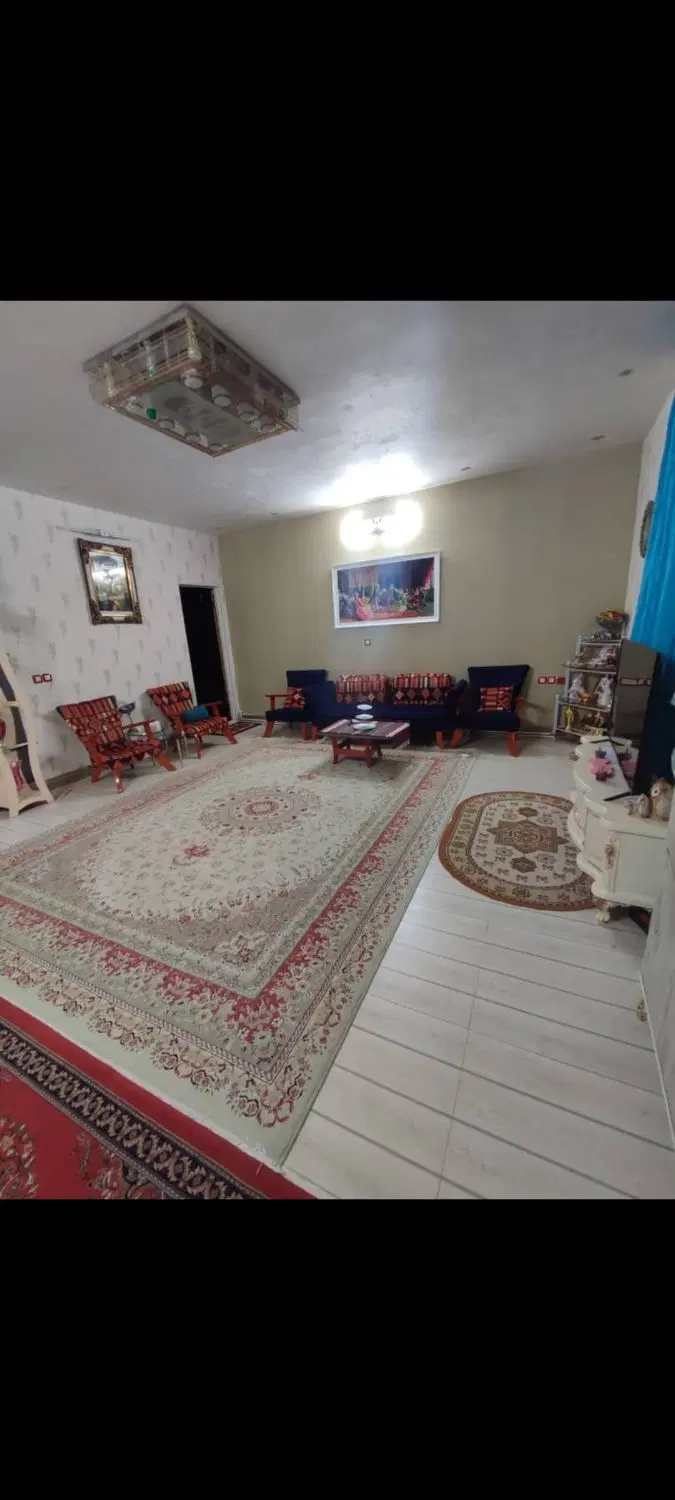 خونه طبقه بالا