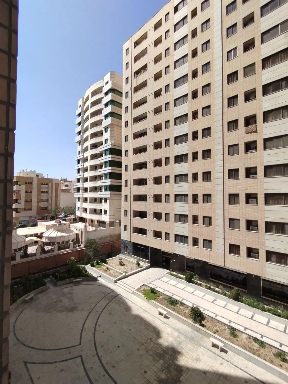 دو خوابه ۹۵ متری فول امکانات