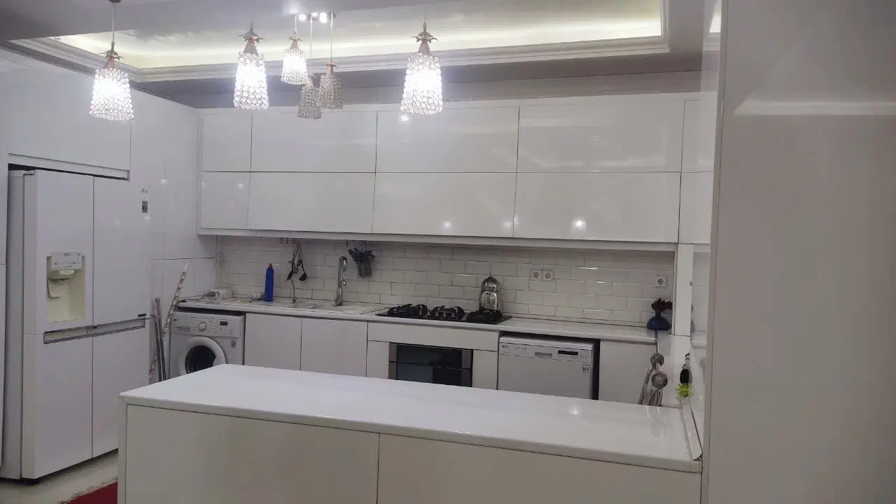رهن و اجاره یک واحد ۱۶۰ متری علوی آرش ۱