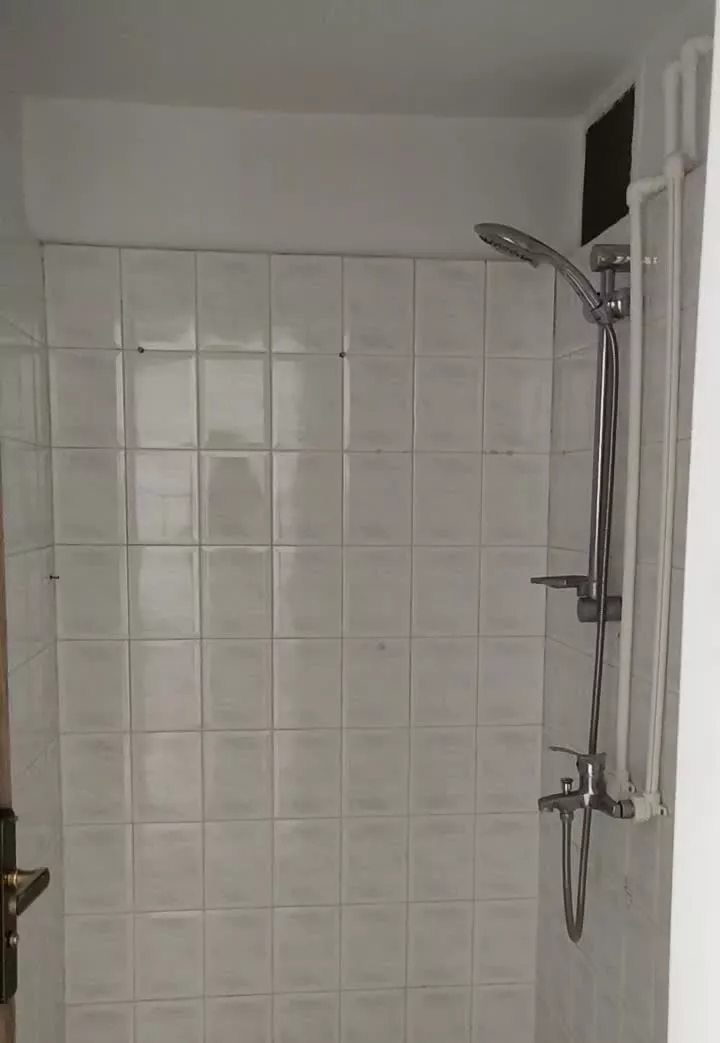 آپارتمان سنددار ۹۵متری دو خواب طبقه دوم