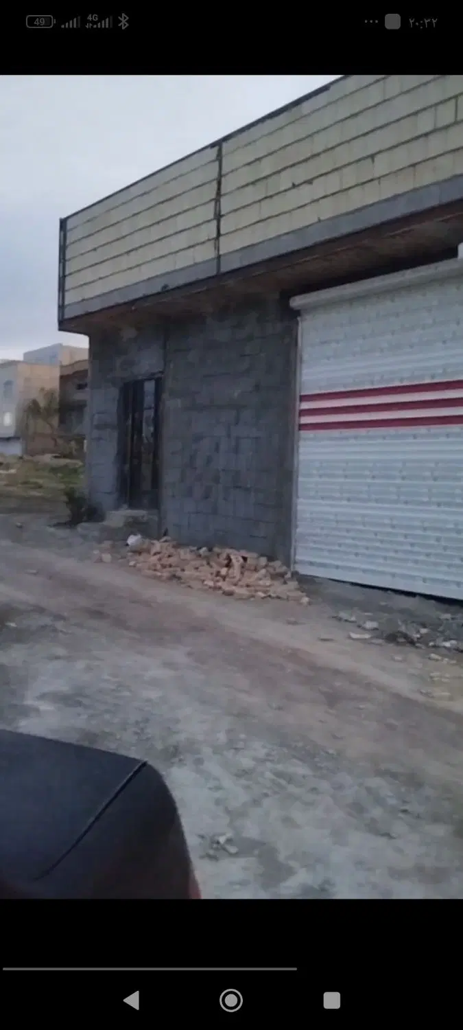 خانه نیمه ساخت