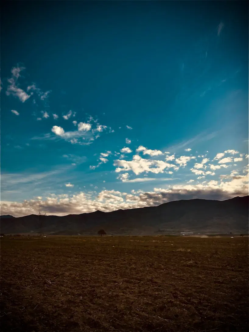 زمین حاجی اباد