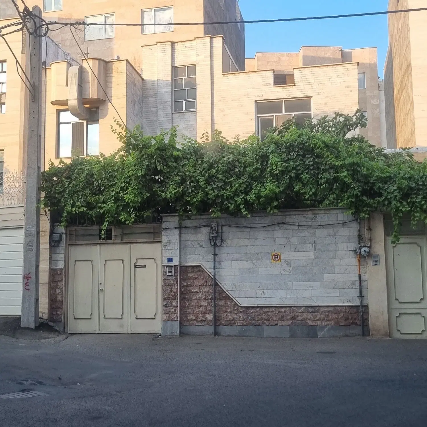 رهن کامل ویلایی دربستی ۱۷شهریور