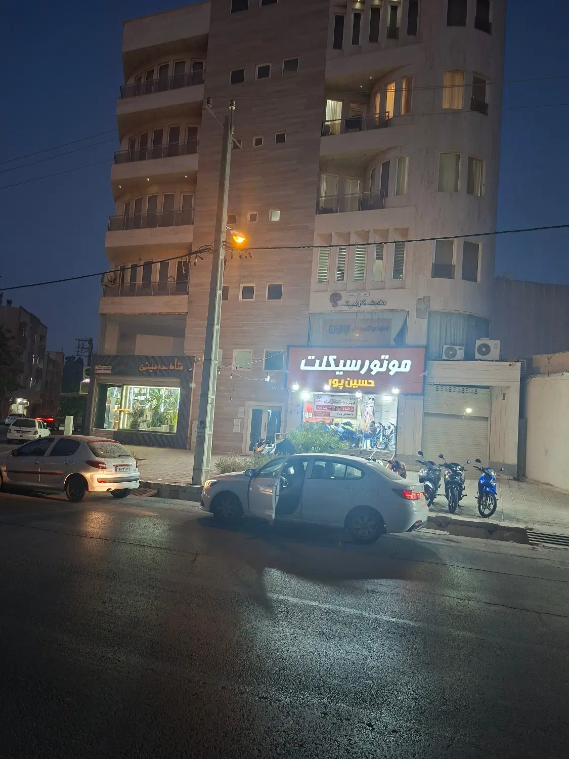 اجاره واحد ۱۲۵ متری
