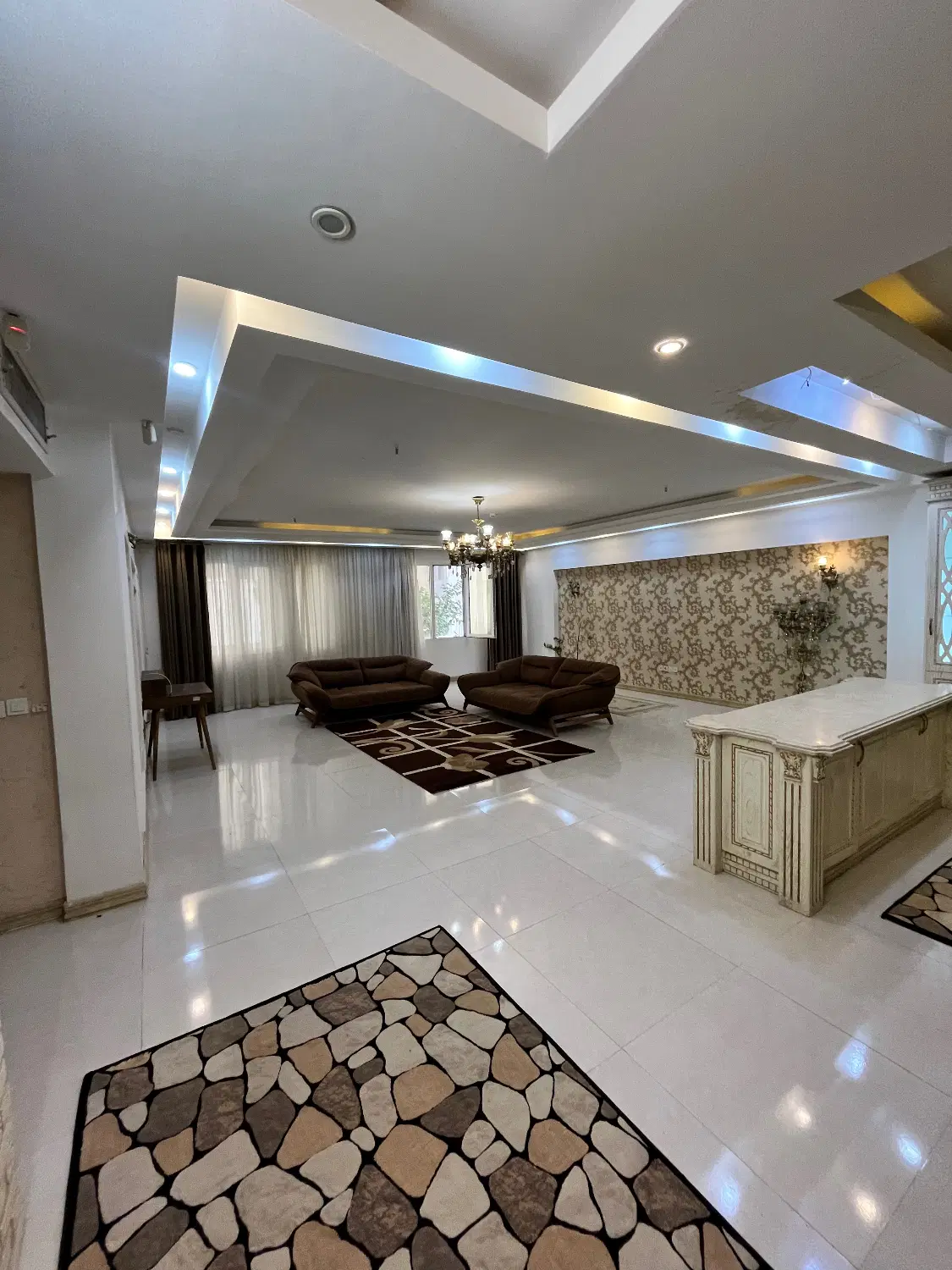 حسابی شمالی _ غرق در نور _ ۹۴ متر