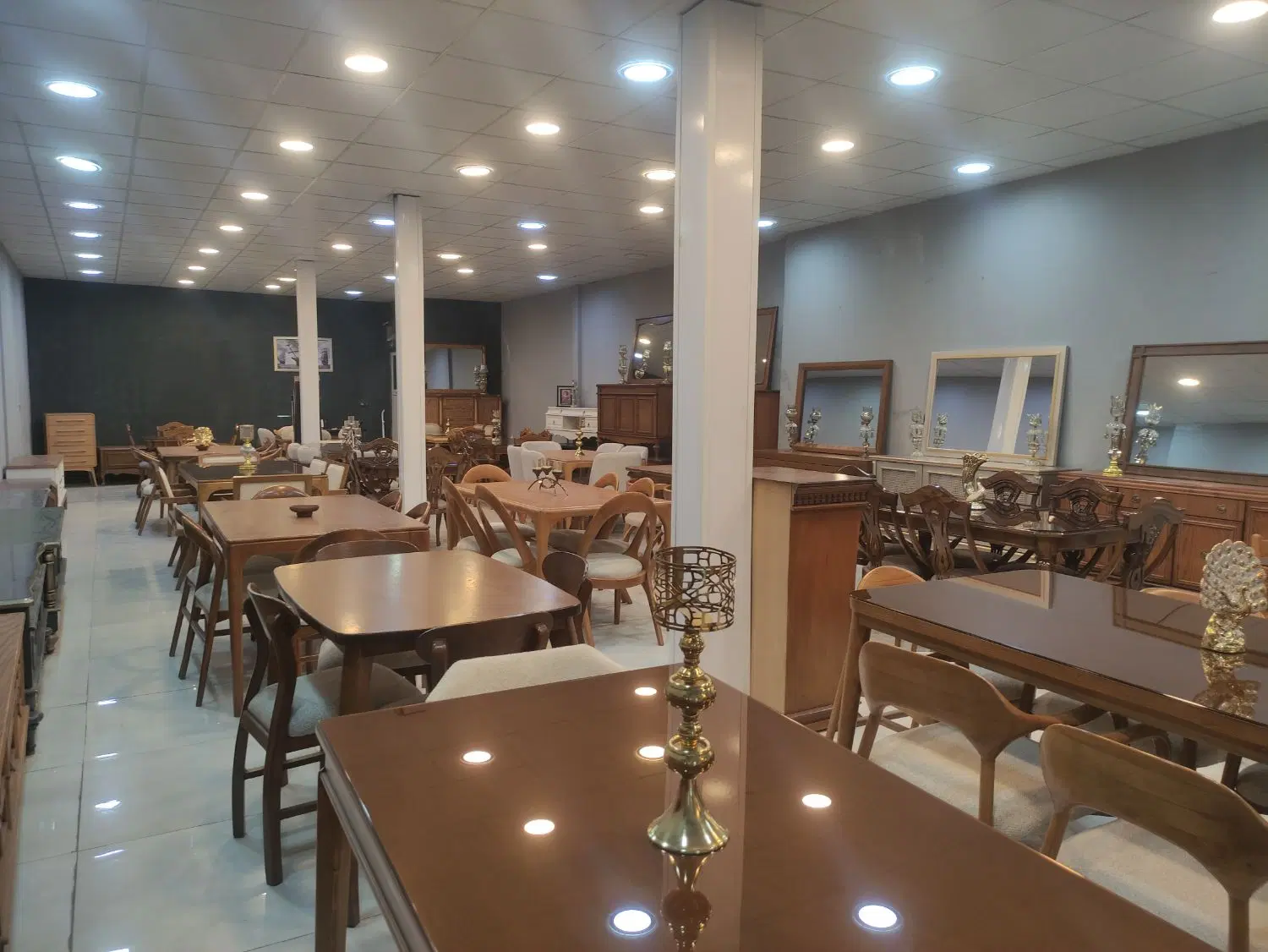رهن و اجاره نمایشگاه مبلمان بولوار کلاهدوز