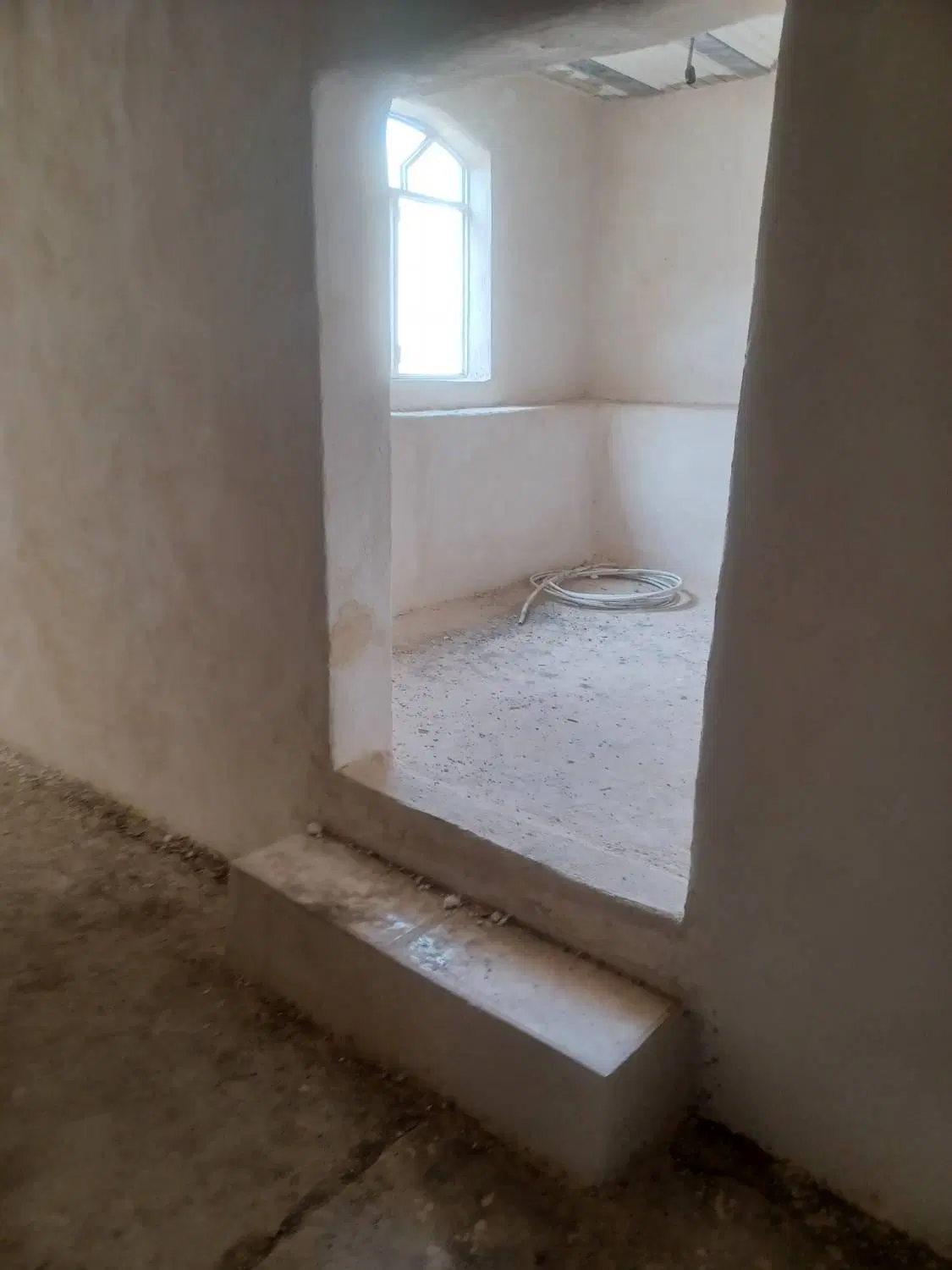 خانه ویلایی نیمه ساز