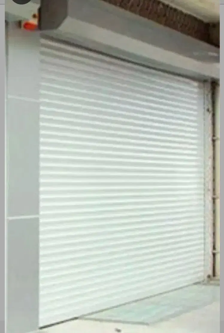 مغازه تجاری فروشی