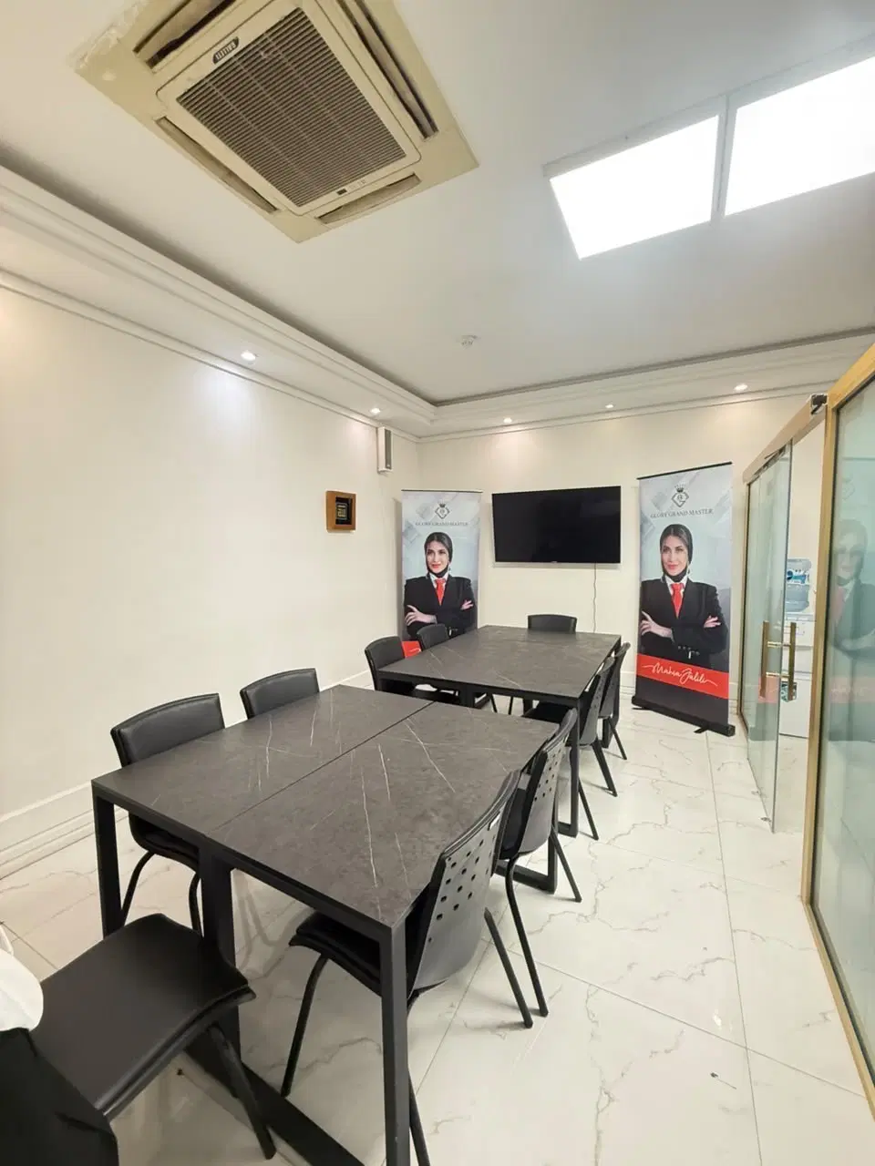 اجاره اتاق در کلینیک زیبایی