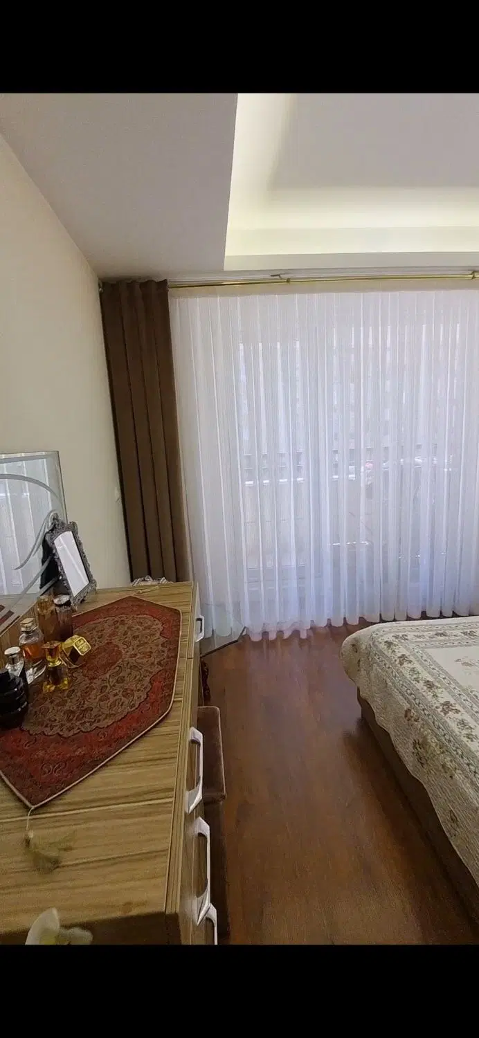 152 متر سه خواب مستردار رشدیه