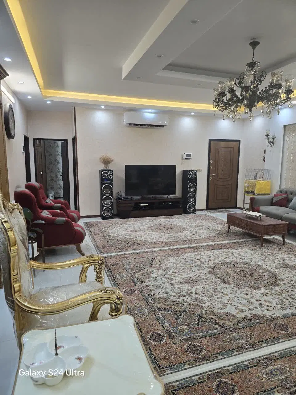 آپارتمان ۱۳۰ متری تک واحدی طبقه اول  عبدالمطلب