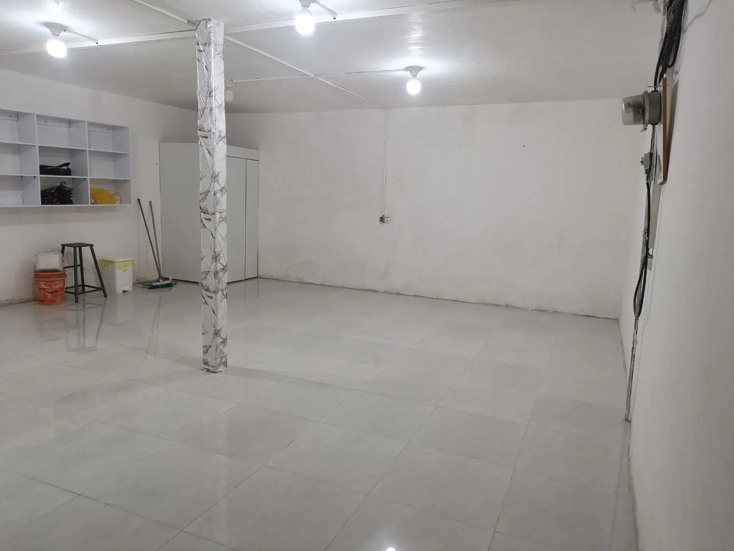 مغازه 45 متری 45 سر سه راه