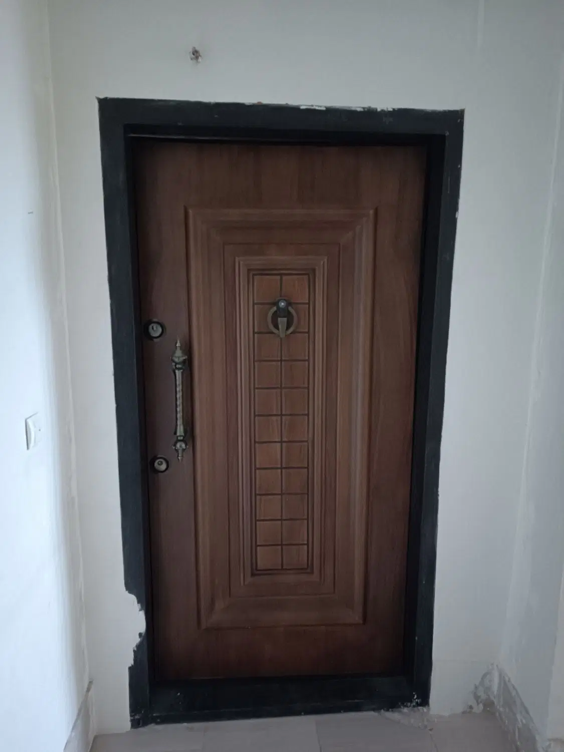 ۷۵ متری شیک مهرگان