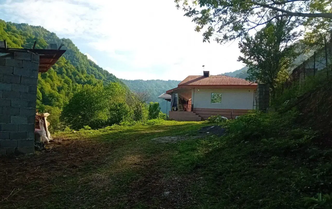 زمین و خانه ویلایی با ویویی عالی