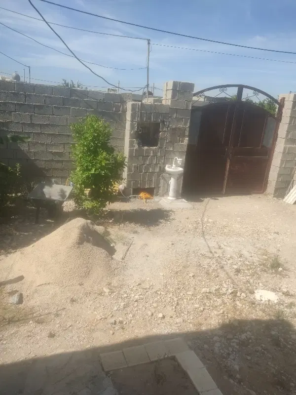 فروش خانه گزبلند قیمت ۲۵۰۰ معاوضه واقساط نداریم