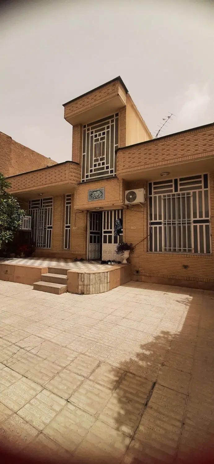 منزل یک طبقه سه خواب شریف اباد