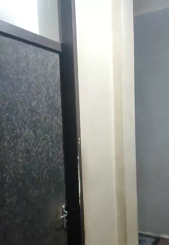 ملک تجاری مسکونی ۱۰۵ متری، بر اصلی
