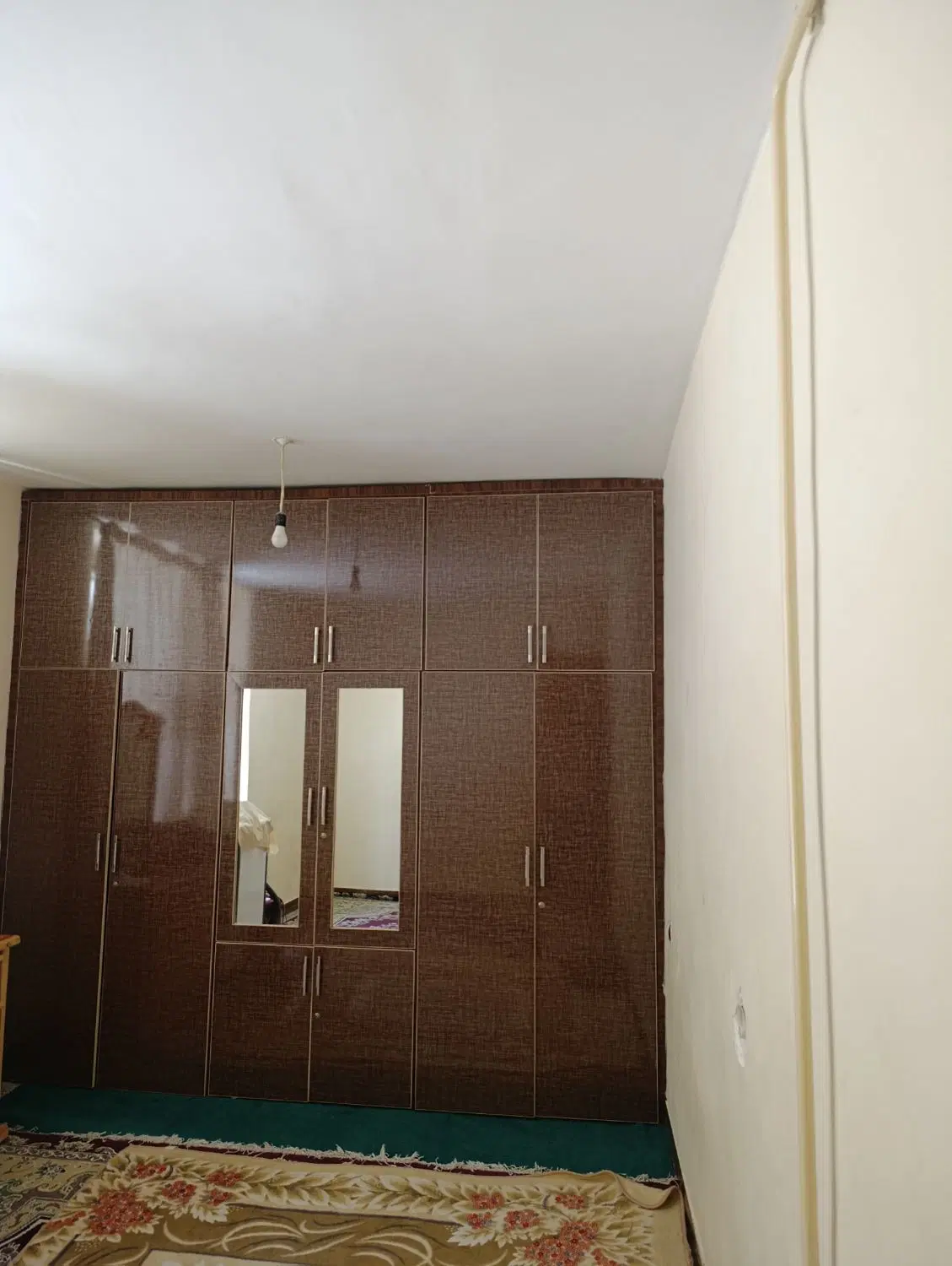 فروش خانه ویلای. دو طبقه مستقل