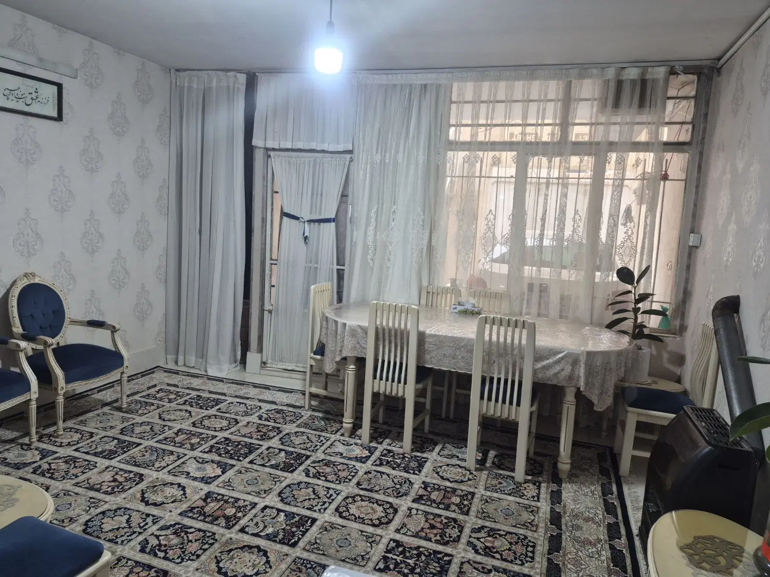 رهن خانه ویلایی مستقل و حیاط‌دار