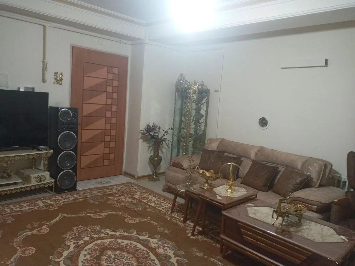آپارتمان   سهند فاز دو زمرد 1مکانی آرام و با فرهنگ
