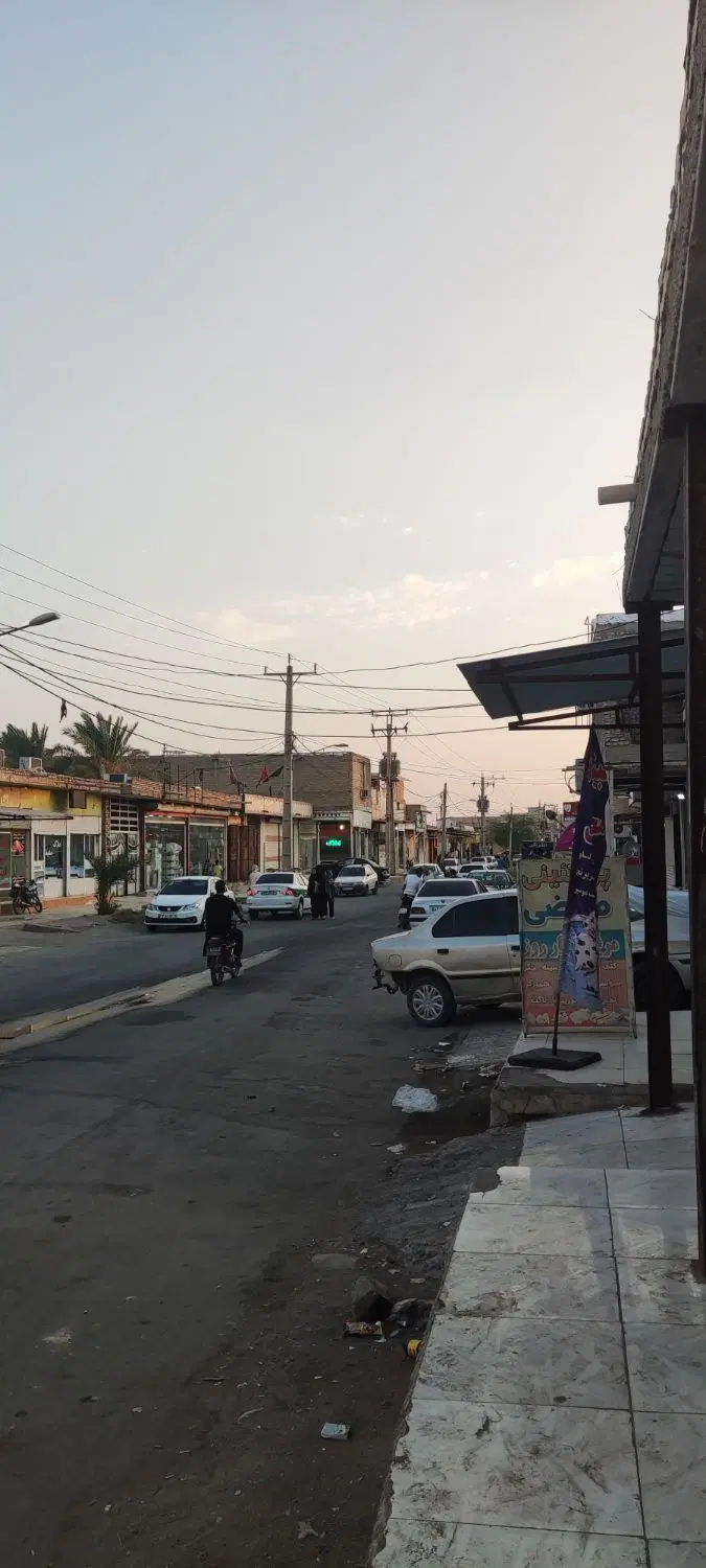 منزل با مغازه اصلی عین دو