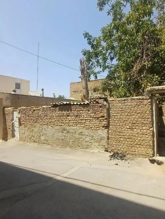 زمین مسکونی مرکز شهر