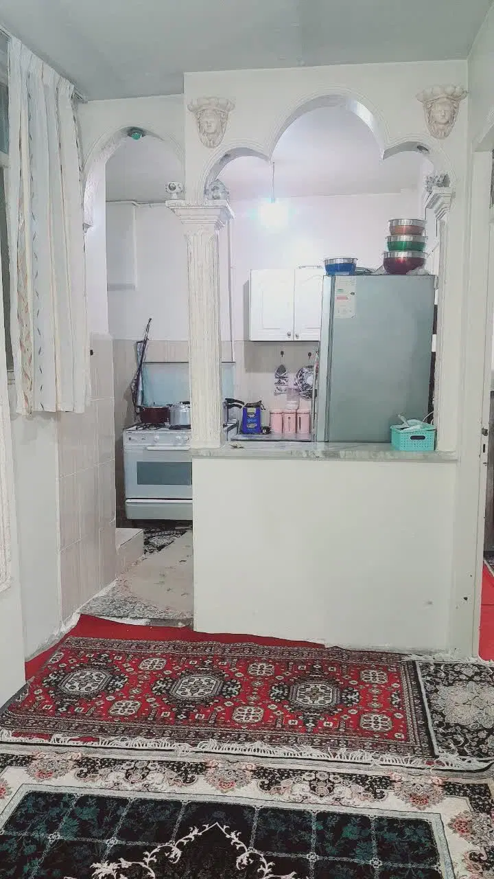 ویلایی پشت قواره دربست+زیر زمین