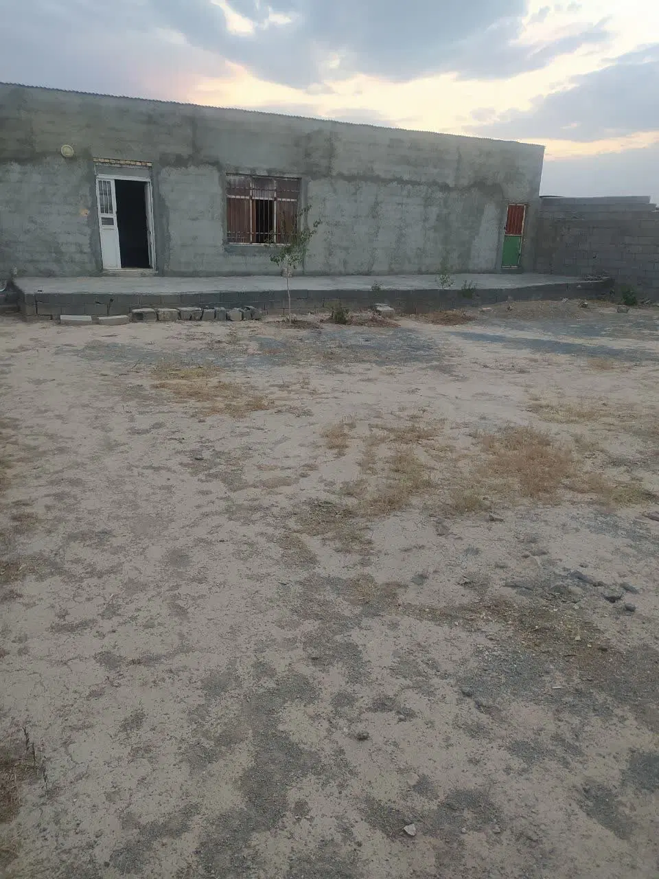 فروش خونه باغ نیمه ساخت