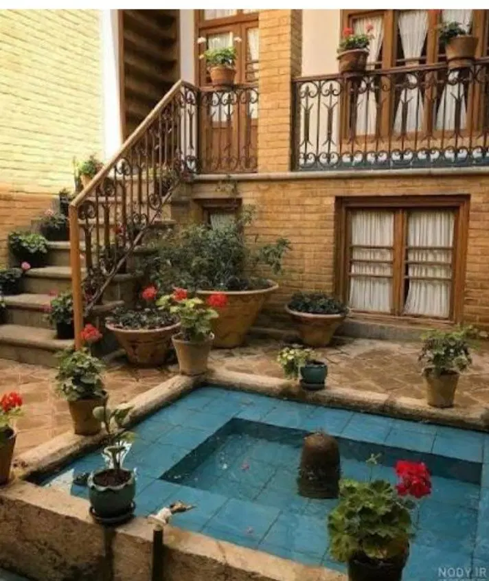 فروش خانه‌ی ویلایی