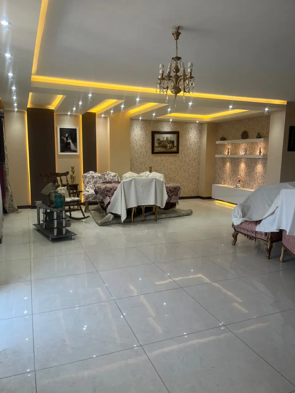 آپارتمان لاکچری حمزه