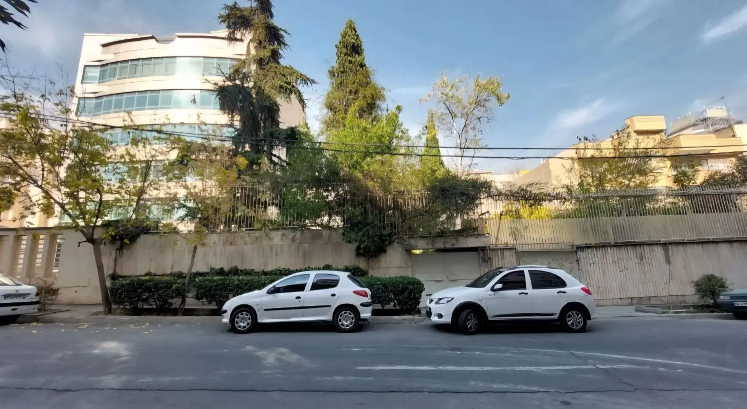 ویلایی ۲ طبقه دربست _موقعیت خاص و لوکس_قابل تبدیل