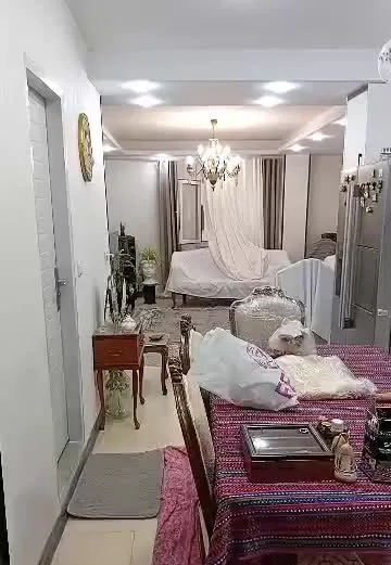 فروش واحد ۸۰ متری باغستان غربی