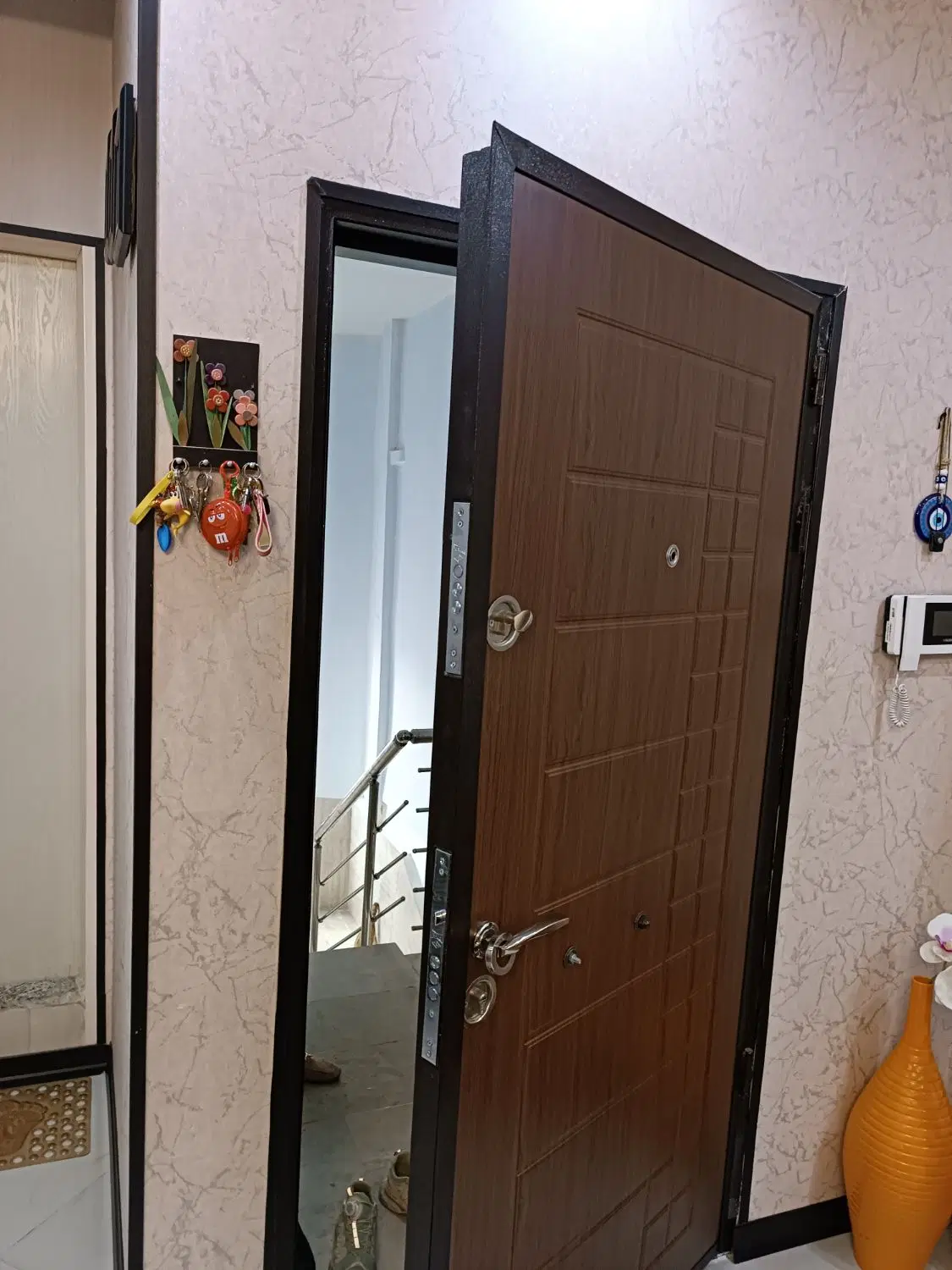 آپارتمان ماهدشت