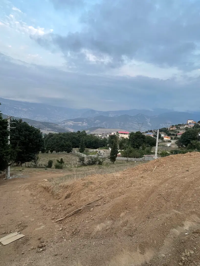 ۲۰۵ متر زمین کلاردشت قابل ساخت با امکانات کامل