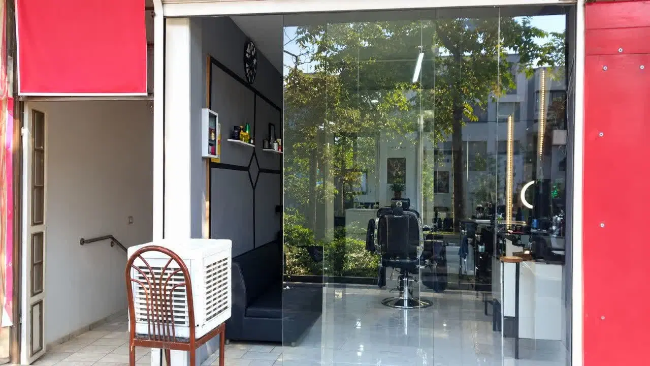 مغازه حاشیه پایداری