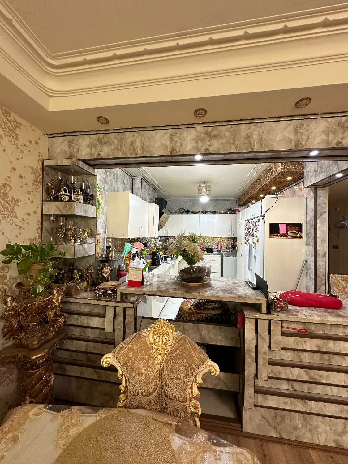 آپارتمان سینما سعدی سه خواب