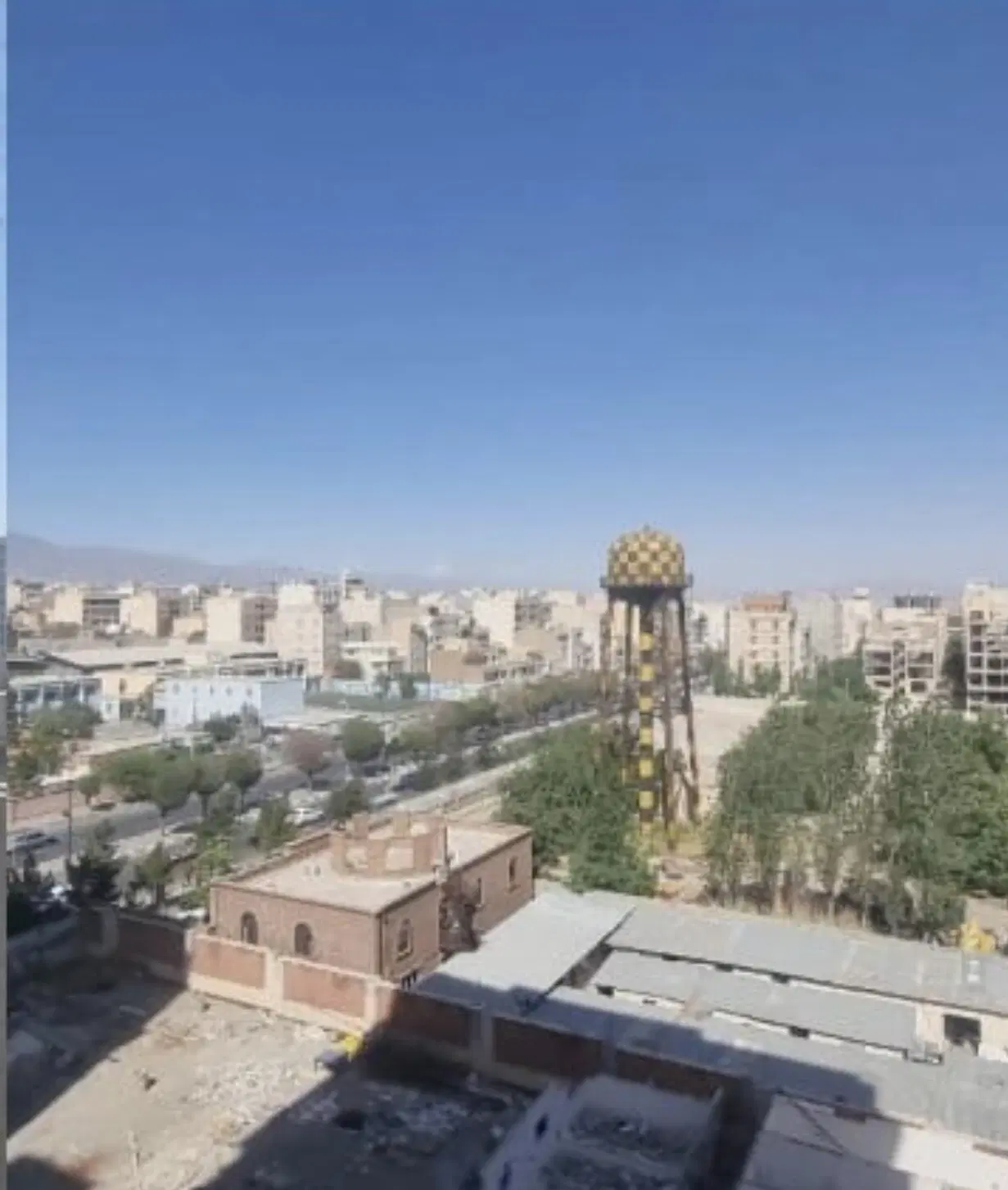 فروش واخد 107 متری دوخواب برج مجلل