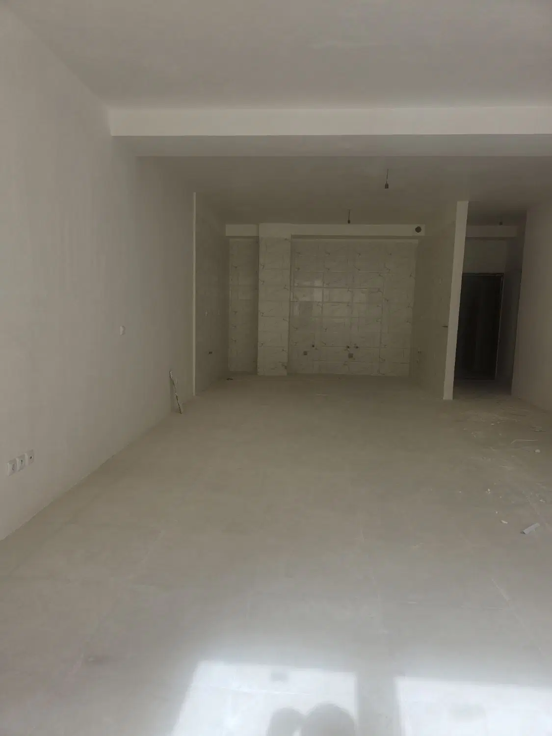 ۱۱۰متری پارکینگ اختصاصی یاسر۲،املاک تماشا،